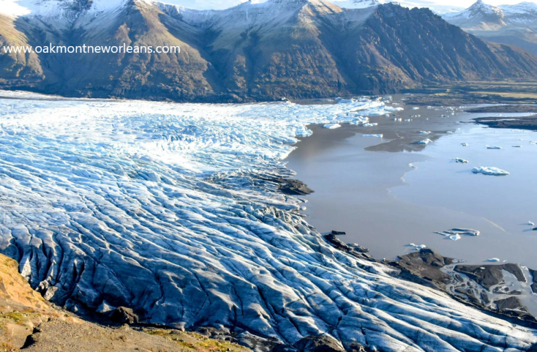 Eksplorasi Gletser Vatnajokull Islandia